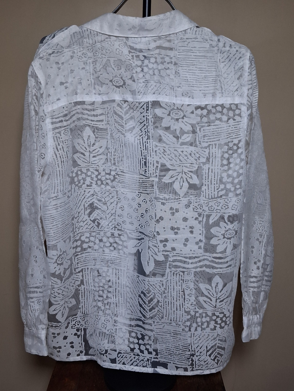 Coldwater Creek Women's Sheer Patxhwork Floral Blouse Top; Size L - Picture 7 of 7